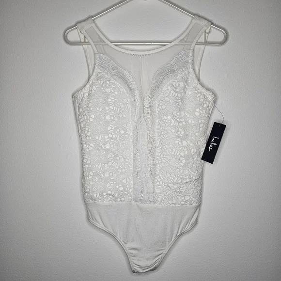 Lulus Cali Cantina White Lace Bodysuit Sz L - Picture 2 of 16